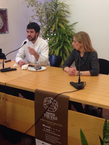 Óscar García, de restaurante Baluarte, hablando sobre las trufas en la cocina y su conservación