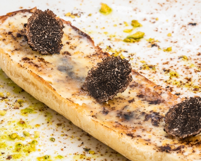 Hotel Alfonso VIII La Galiana _ Tosta caramelizada de mantequilla trufada de Soria